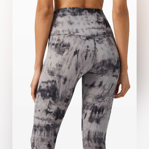 Lululemon Align Pant II 25" in Game Day Dark Chrome Black Multi Size 6 - Picture 6 of 8